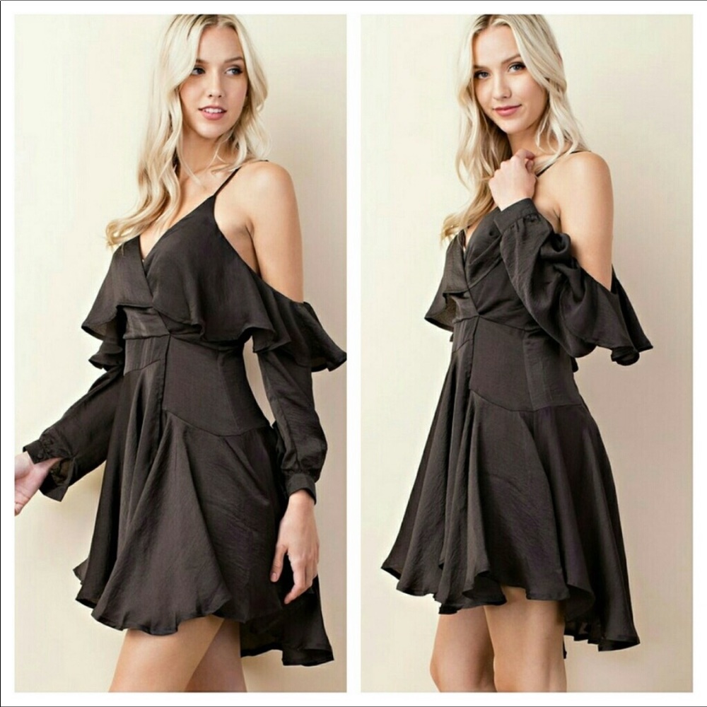 ‼️”JENNIFER” Open Shoulder High Low Ruffle Dress‼️